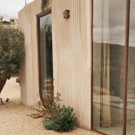 Ecohotel El Agua Willa 5*