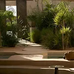 Villa Ecohotel El Agua 5*